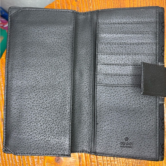 Faux vintage Gucci Black Monogram Wallet - Picture 3 of 5